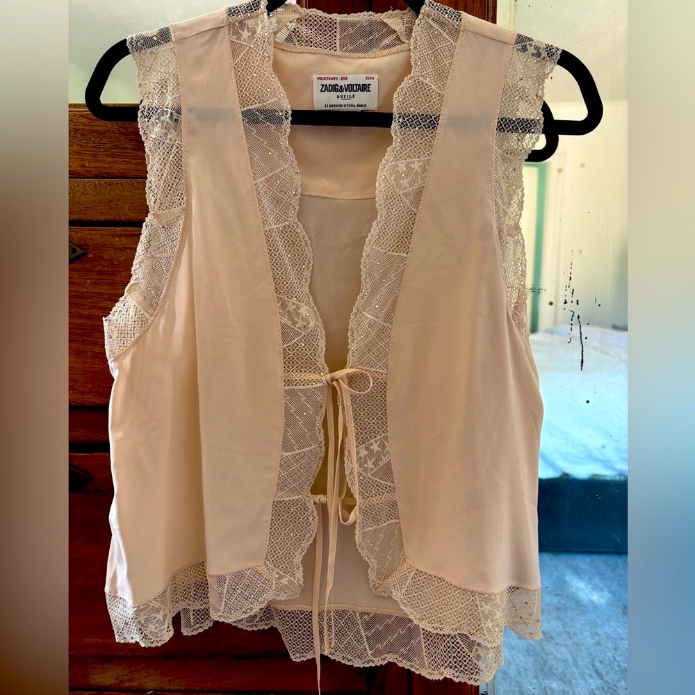 NWOT- Zadig & Voltaire Silk Lace-Trim Tie-Front Chemise in Soft Pink, size M